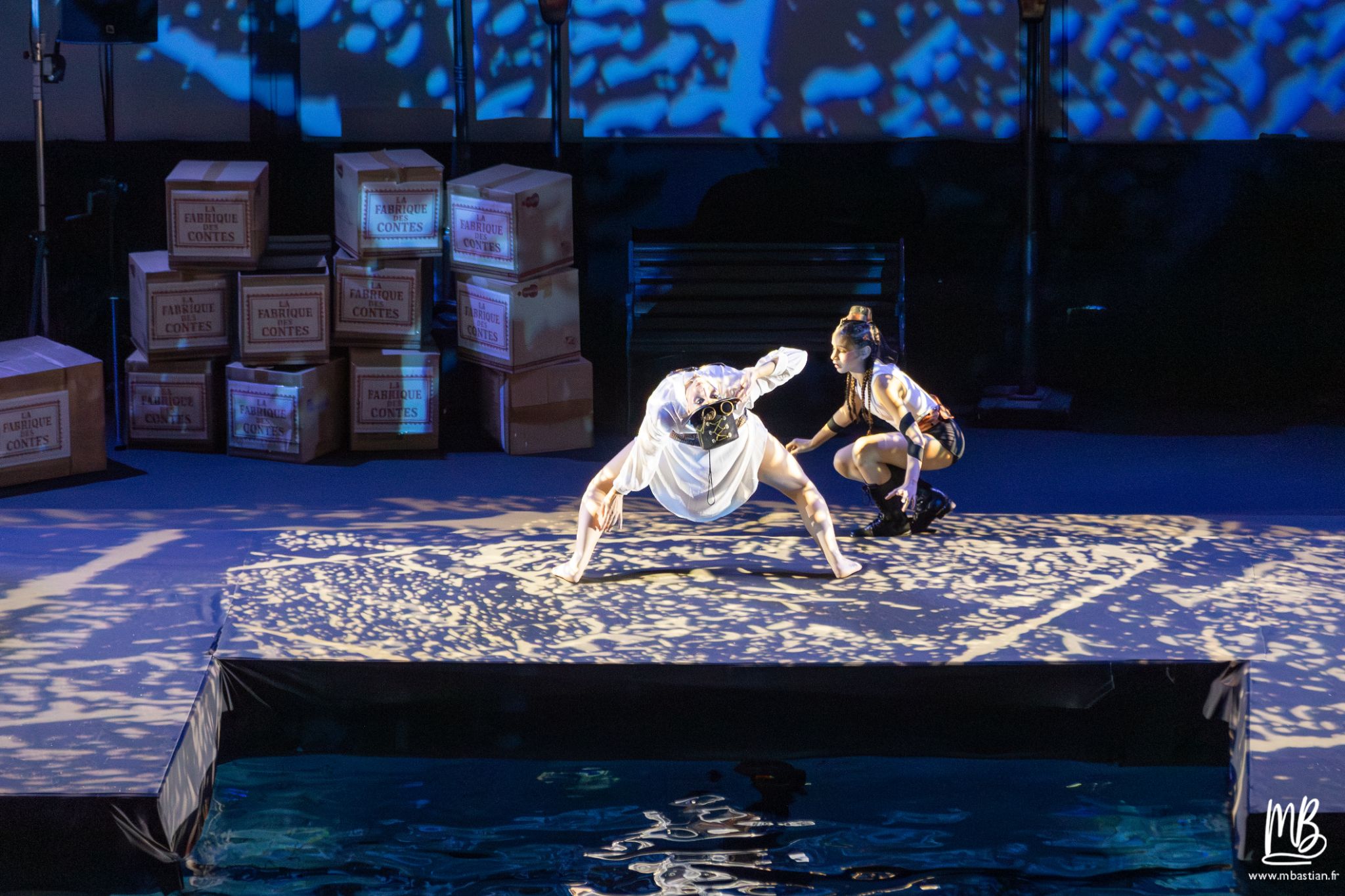 20251206 LA FABRIQUE A CONTES (BNS) MB 51